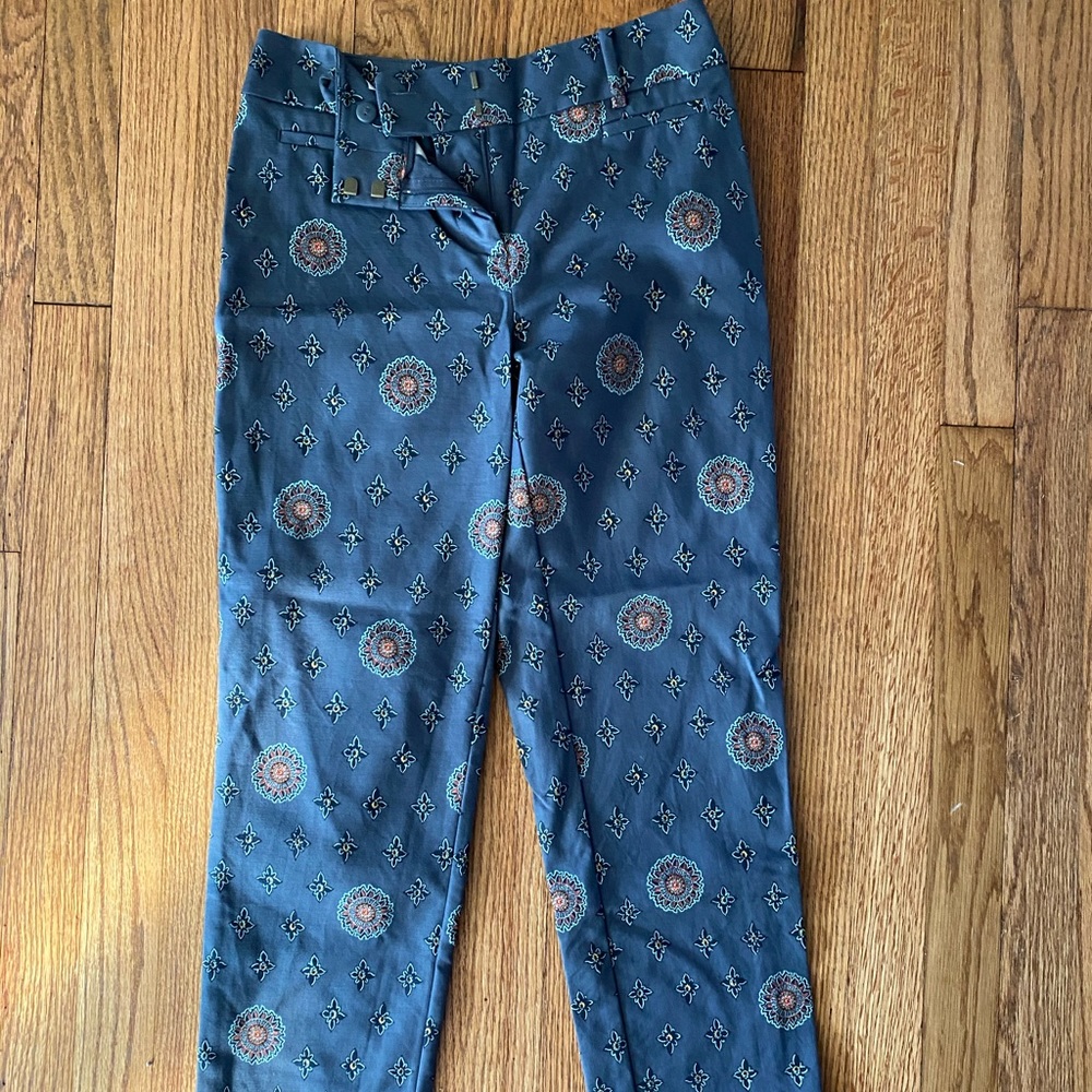 Loft Pattern Pants - Julie